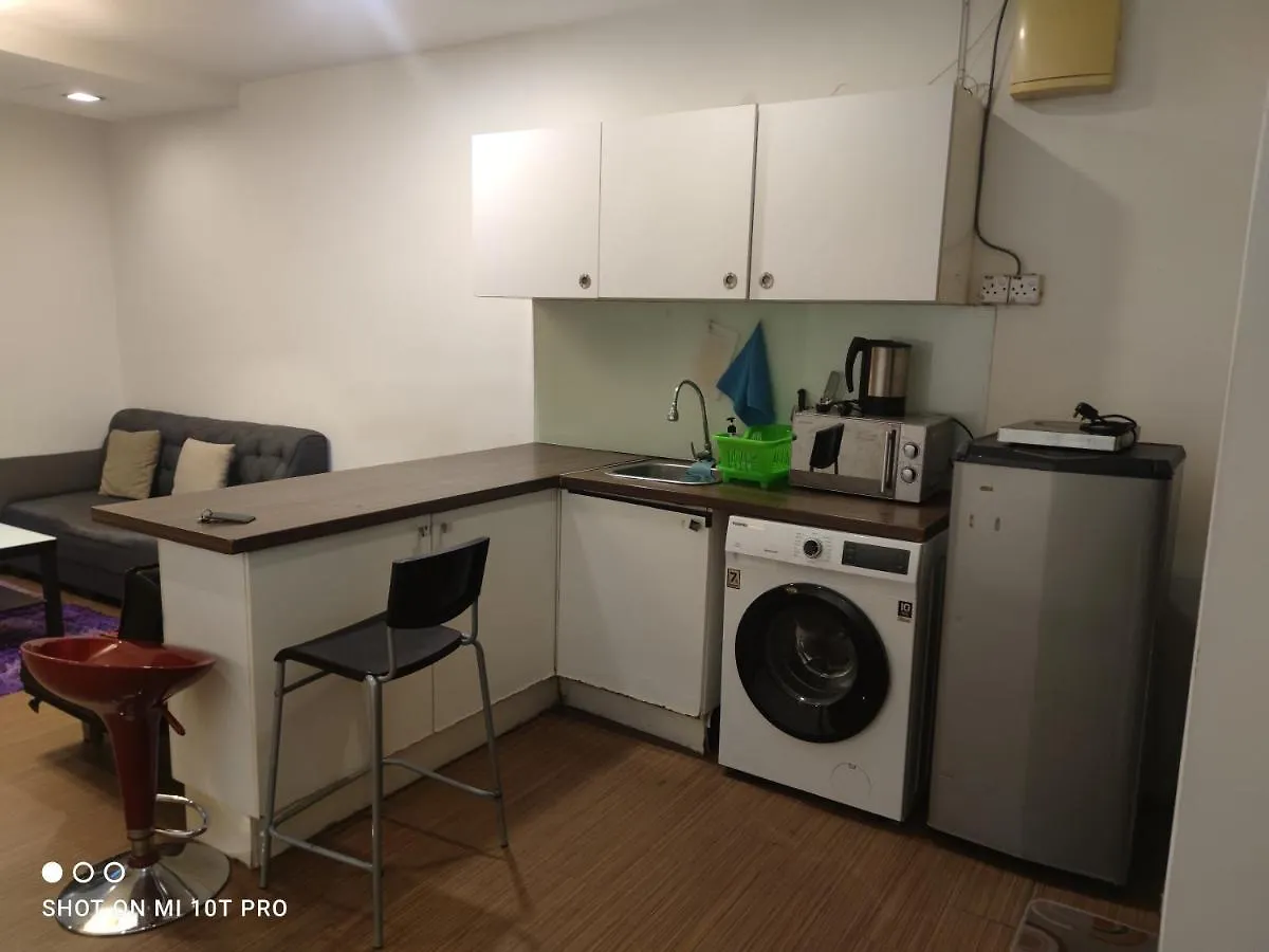 Taragon Homestay Kuala Lumpur